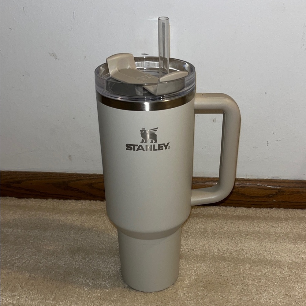 Never Been Used - Stanley 40oz Tumbler, Taupe, Hearth and Hand Limited Edition